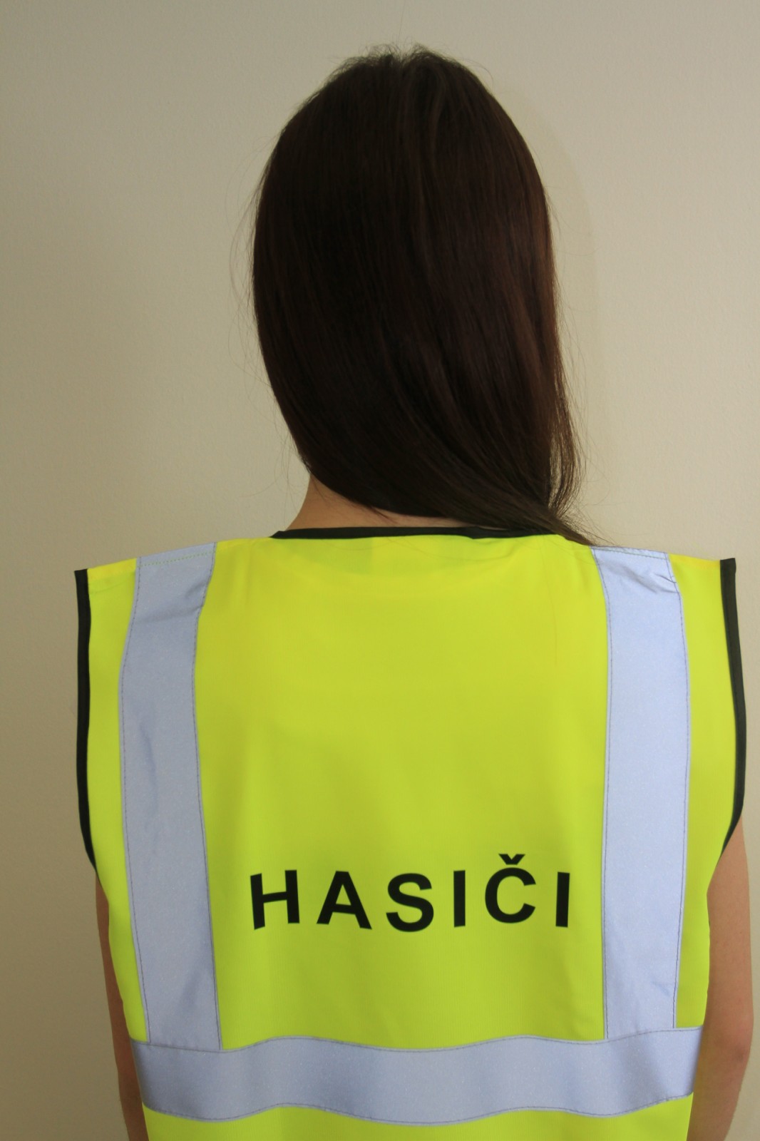 Reflexná vesta s nápisom HASIČI 