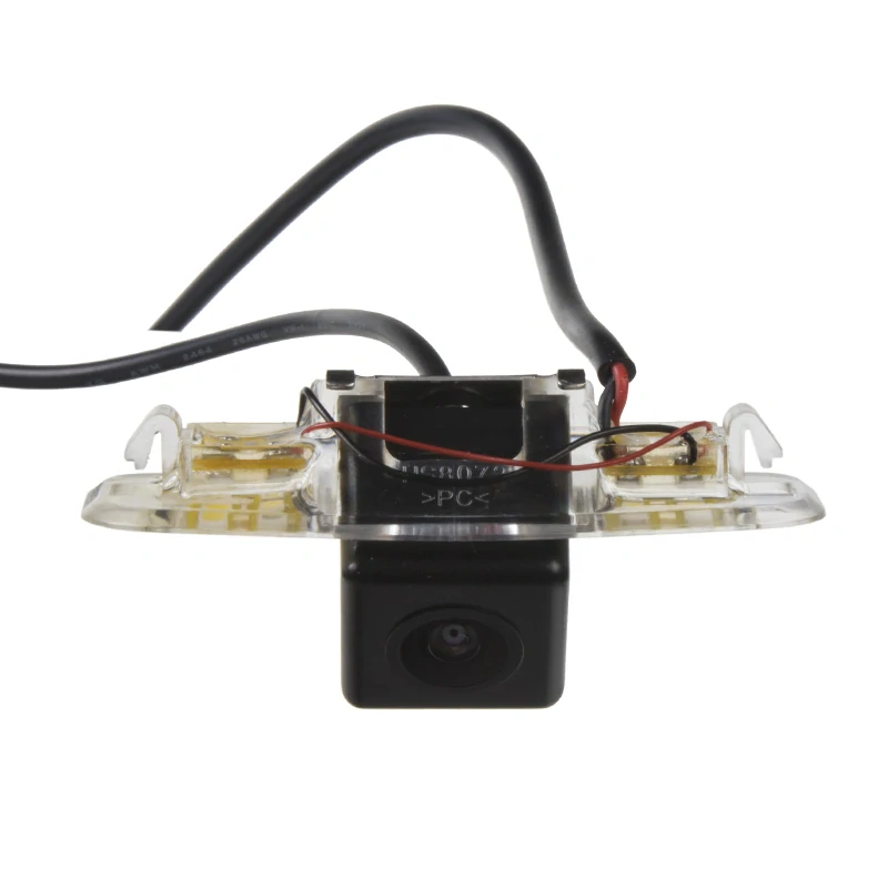 Kamera formátu PAL do vozidla Honda Accord sedan 2009/10