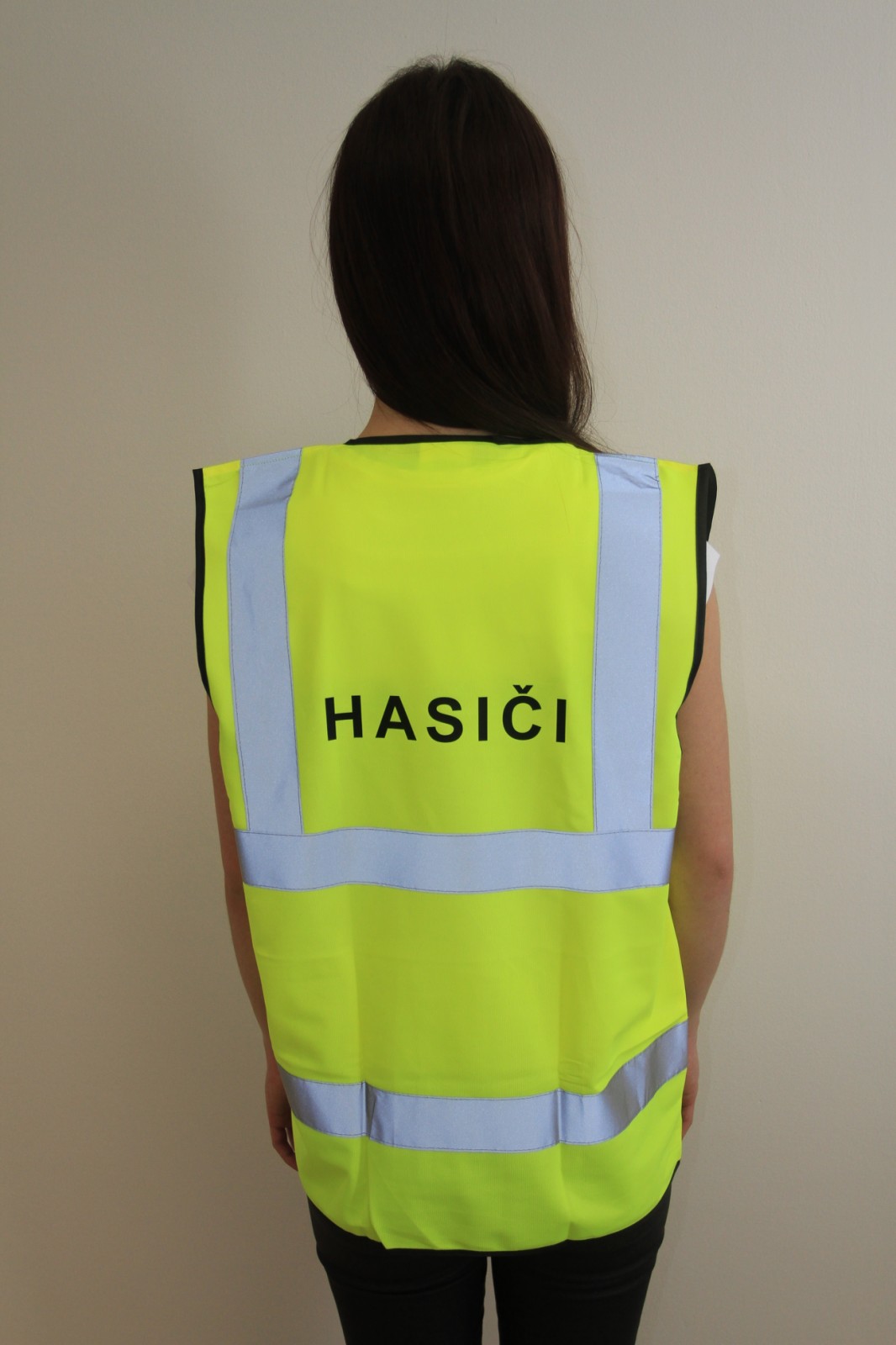 Reflexná vesta s nápisom HASIČI 