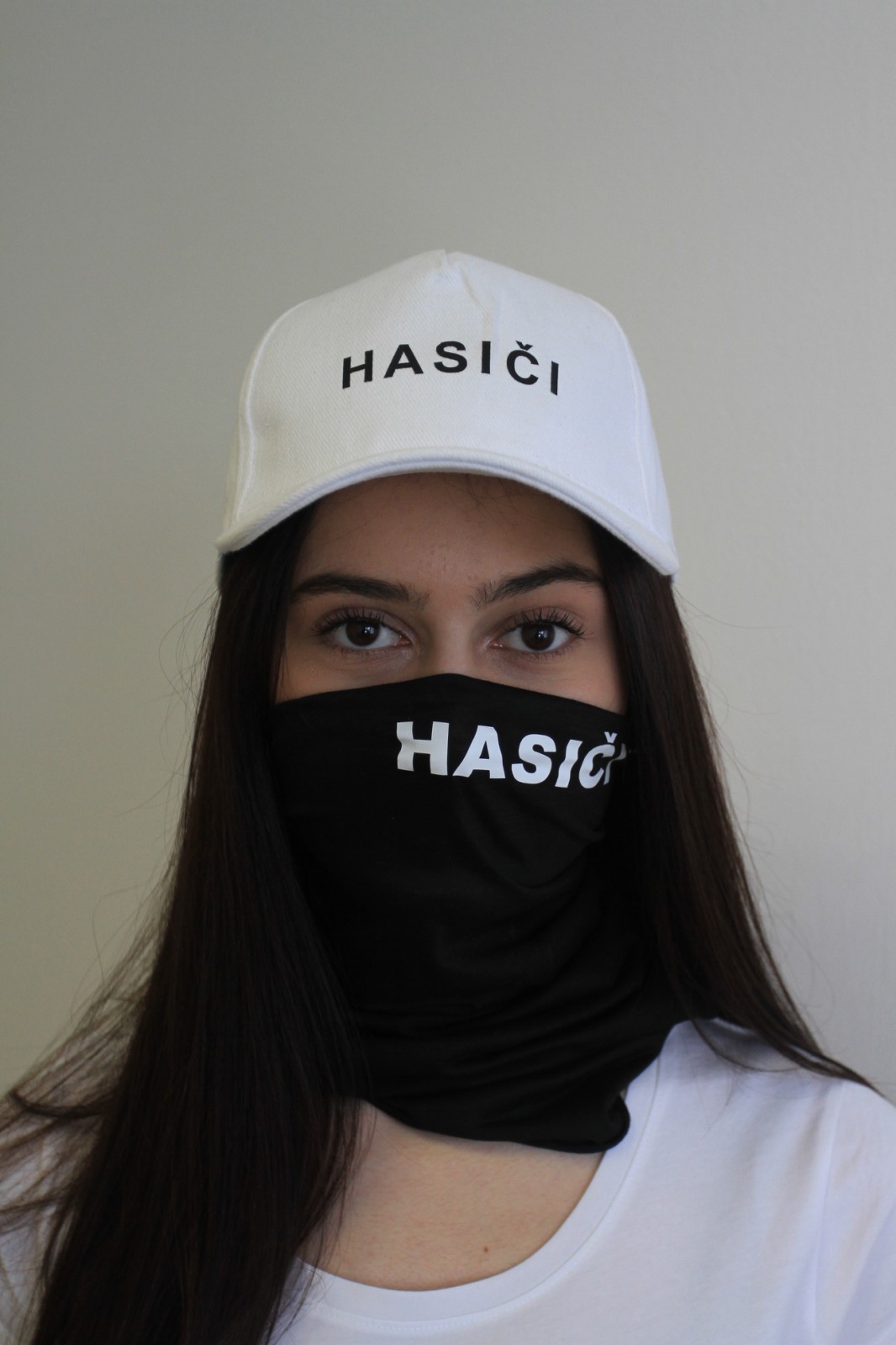 Šiltovka s nápisom HASIČI