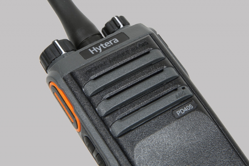 Digitálna rádiostanica (vysielačka) Hytera PD405